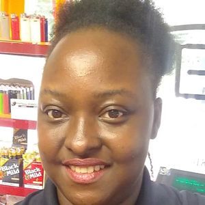 Meet your Posher, Crystal